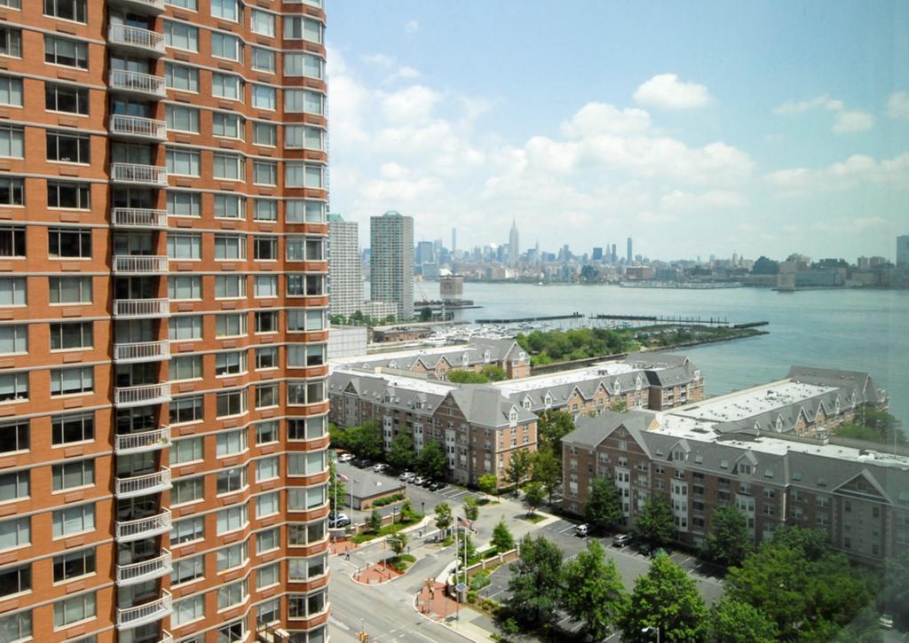 Bluebird Suites In Jersey City Eksteriør billede